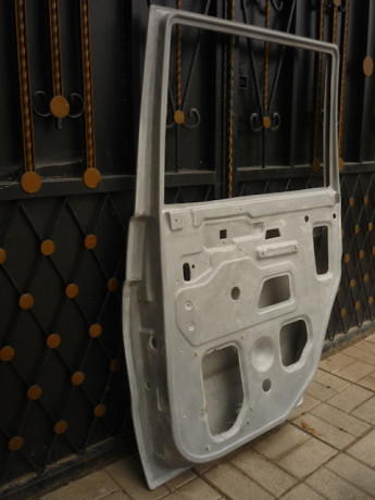 боковая задняя дверь правая стеклопластиковая для У@З 3163 p@triot купить недорого с доставкой в Томск