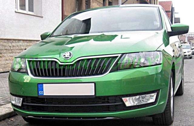 Спойлер переднего бампера (текстурный пластик) для Skoda Rapid (2012-н.в.) купить недорого с доставкой в Томск