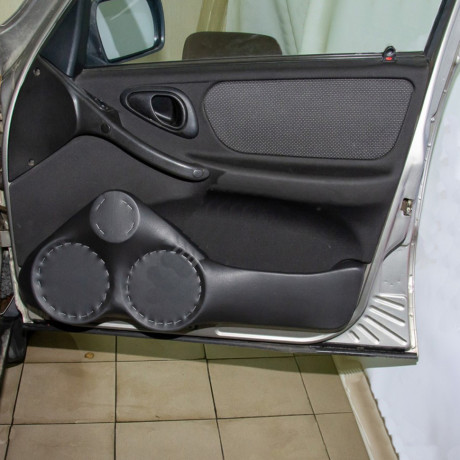 Подиумы B@3 2123 Chevrolet Niv@ (3-х компонентные, 16+16см+рупорный твитер) купить недорого с доставкой в Томск