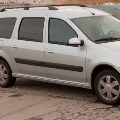 Накладки на пороги цельные для L@DA L@ЯGUS (2012-2021)